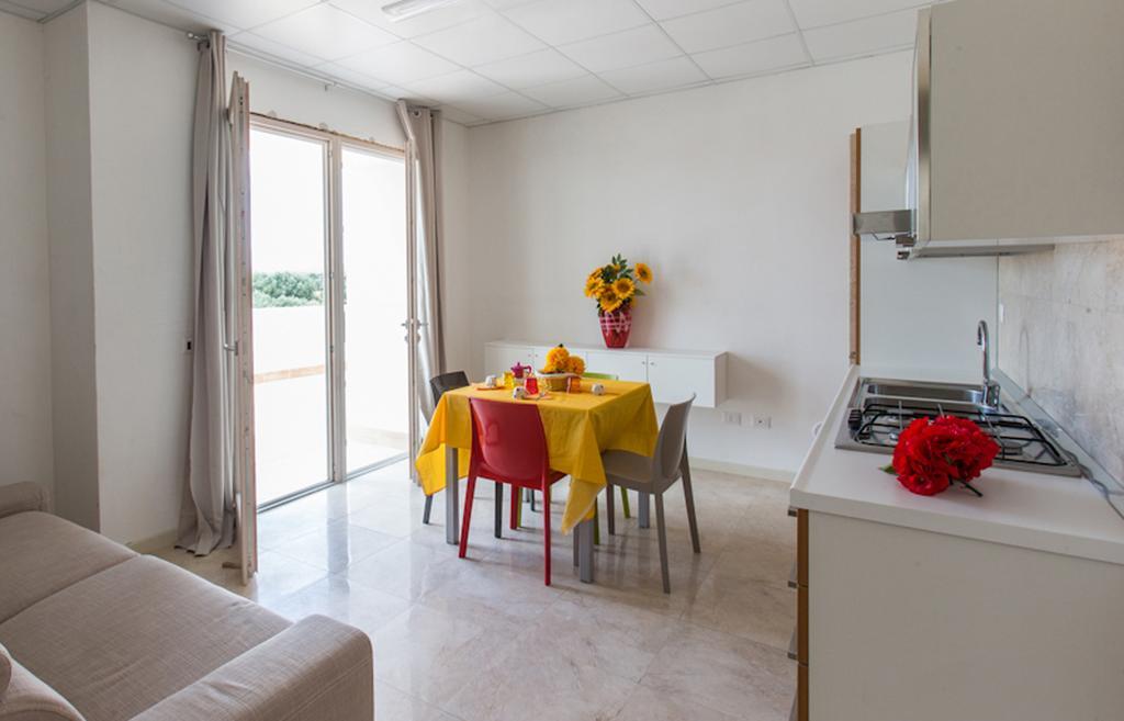 Boomerang Residence A Torre Colimena Zewnętrze zdjęcie